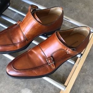 Men’s Magnanni shoes